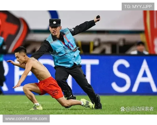 欧洲杯激战正酣，球迷热情点燃全城