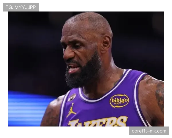 詹姆斯传中能力再显神威,助攻数稳步攀升冲击联盟助攻王 詹姆斯传中能力再显神威,助攻数稳步攀升冲击联盟助攻王